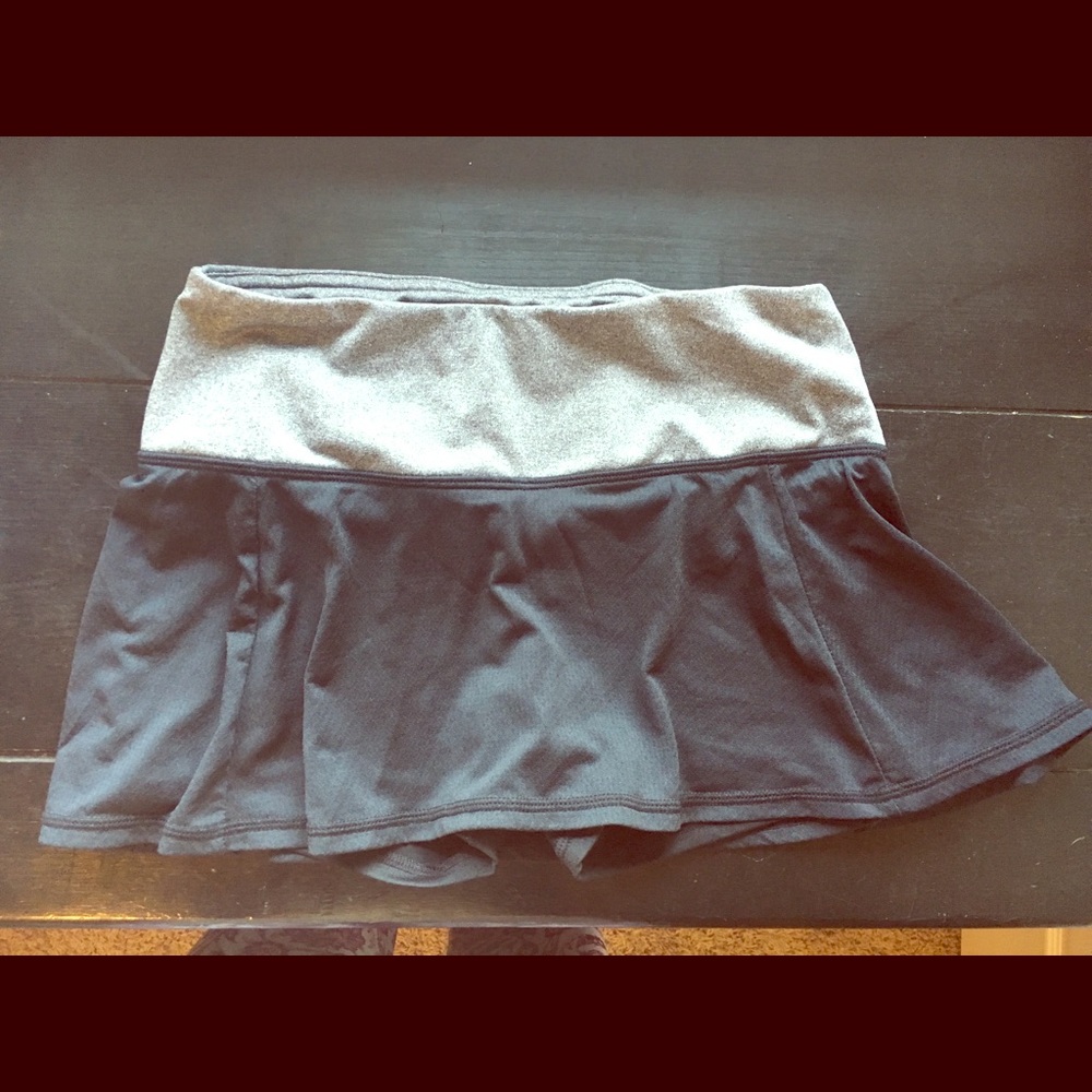 Women’s workout skirt (Champion)